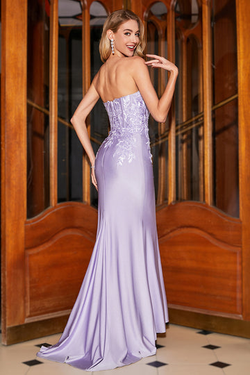 Elegante vestido de fiesta de corsé lila de sirena con apliques de encaje